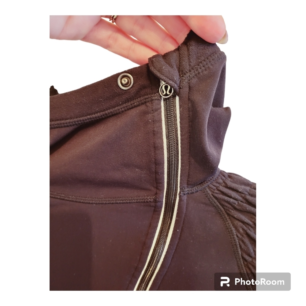 NWOT Lululemon Cross Train Long Sleeve Top (Black) - Picture 4 of 13